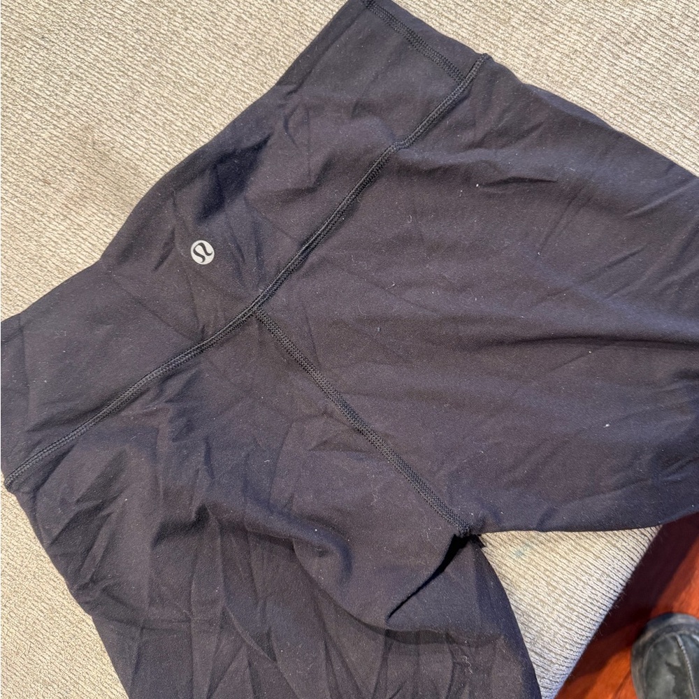 Lululemon Black Athletic capris